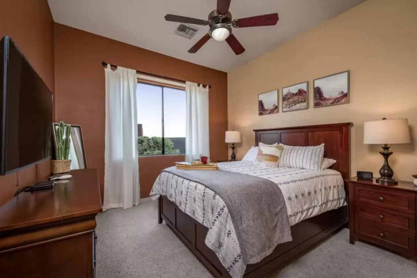 Desert Calm - North Scottsdale Four Bedroom Pool And Spa 0*,
