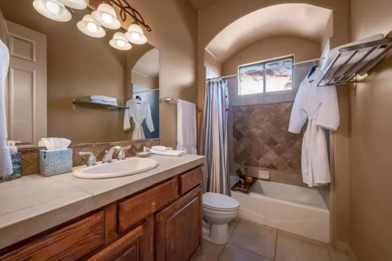 Desert Calm - North Scottsdale Four Bedroom Pool And Spa Hébergement de vacances